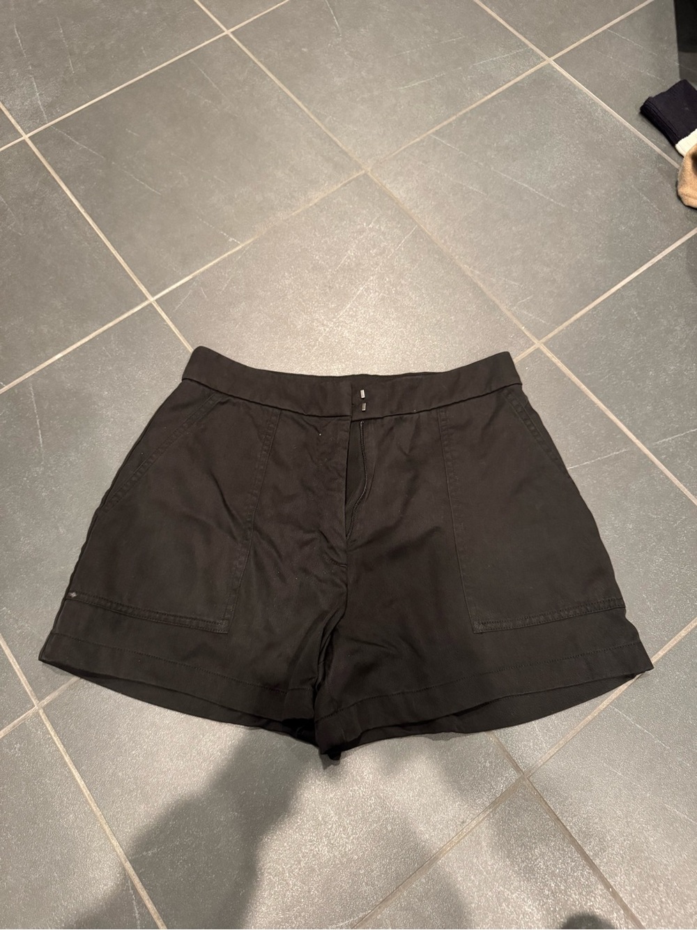 Reformation Women's Black High-Waist Casual Shorts